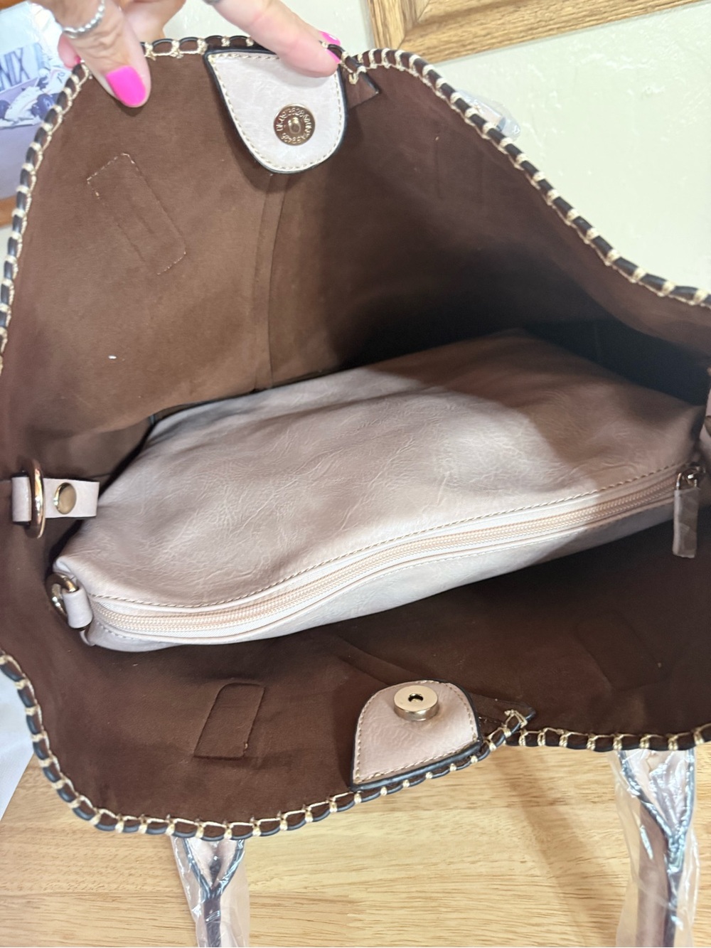 Vegan purse Two-Tone Pastel Tote Bag - Mint & Blush - Picture 4 of 13